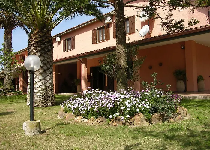 Hotel Su Giudeu