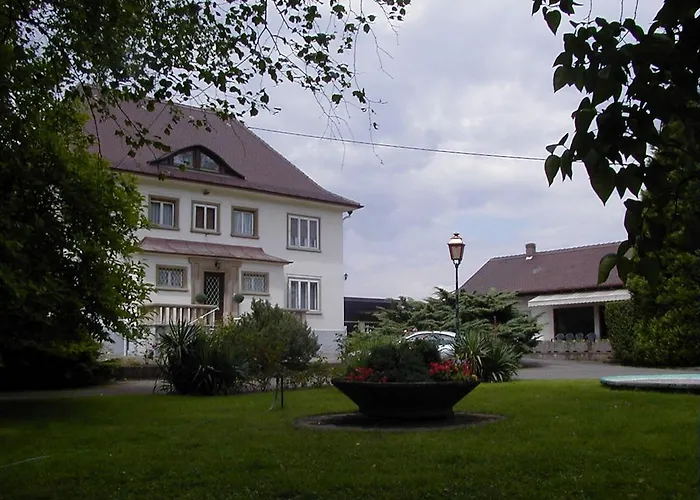 Hotel-Restaurant A La Couronne