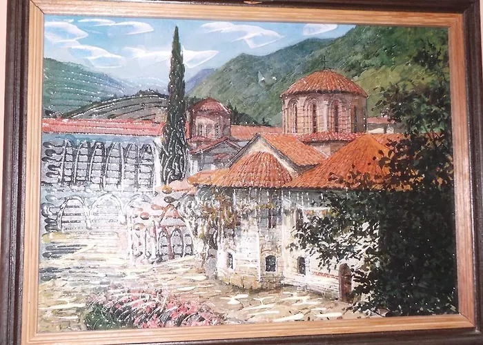 Chuchura Family Hotel