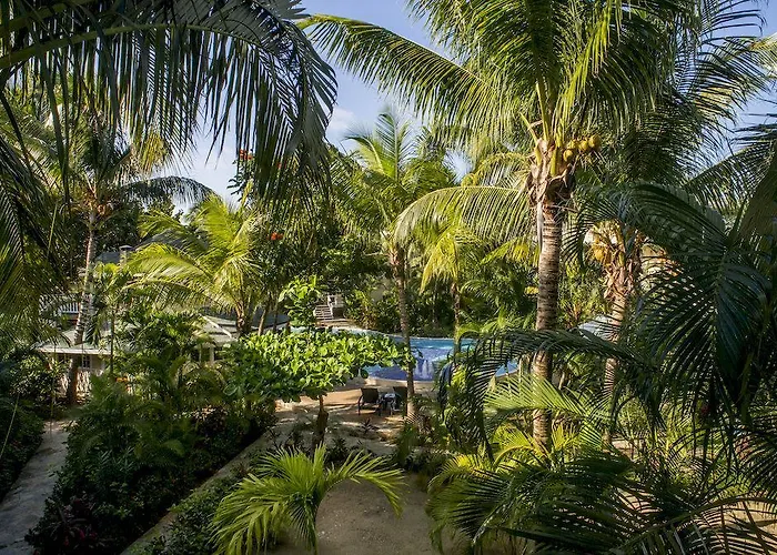 Paradise Oceanic Hotel