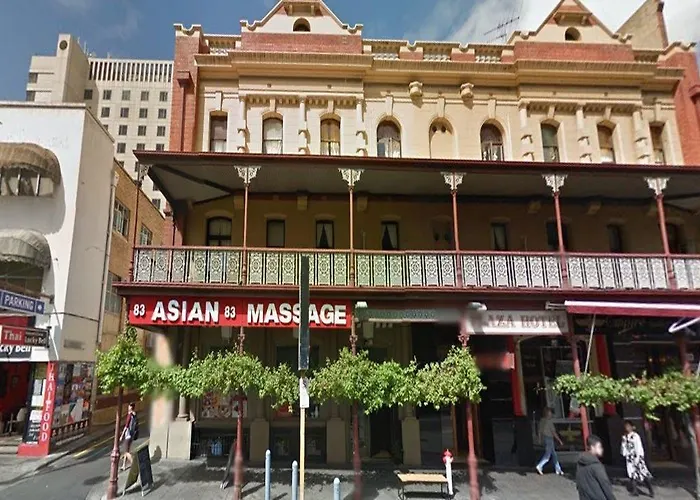 Plaza Hotel Adelaide
