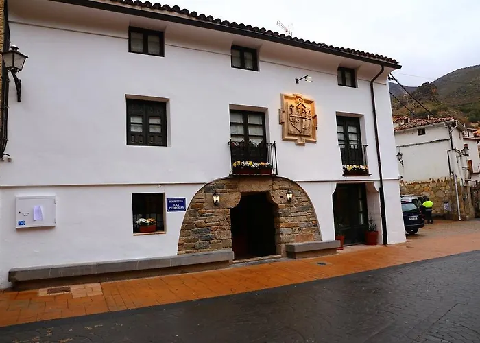 Casa Rural Las Pedrolas