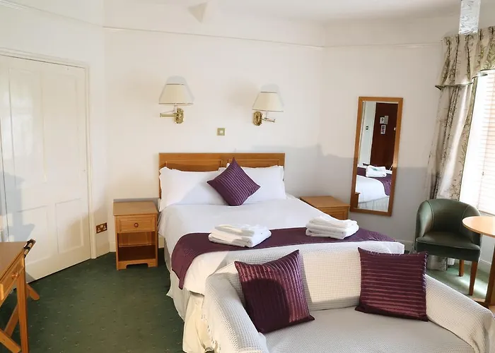 Westberry Hotel