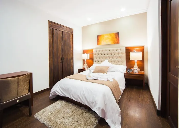 Felicia Hotel&Suites