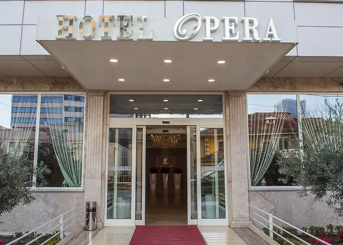 Hotel Opera