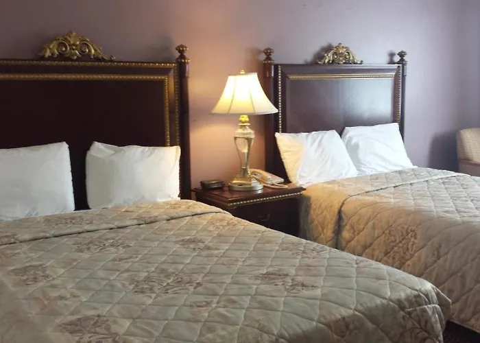 Americas Best Inn&Suites Urbana