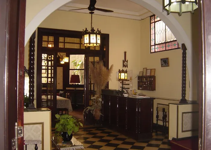 EMPERATRIZ HOTEL familiar