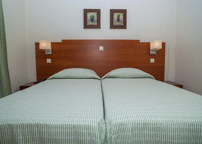 Hotel Saron