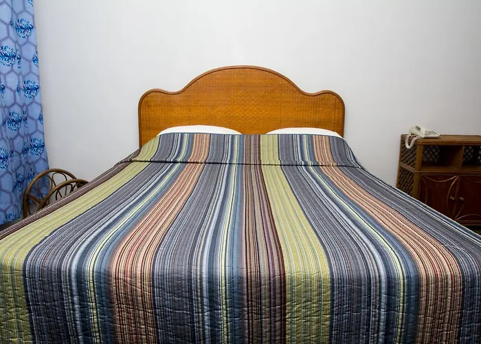 Windjammer International Cuisine & Comfort Inn