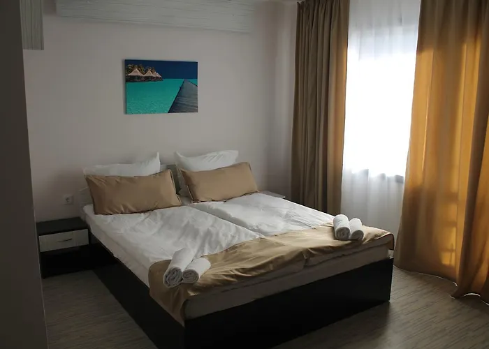 Tiara Hotel