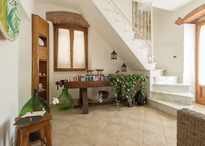 Bed and Breakfast Abbaino Massa 