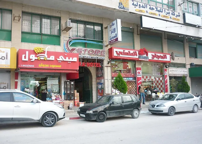 Isra Hotel