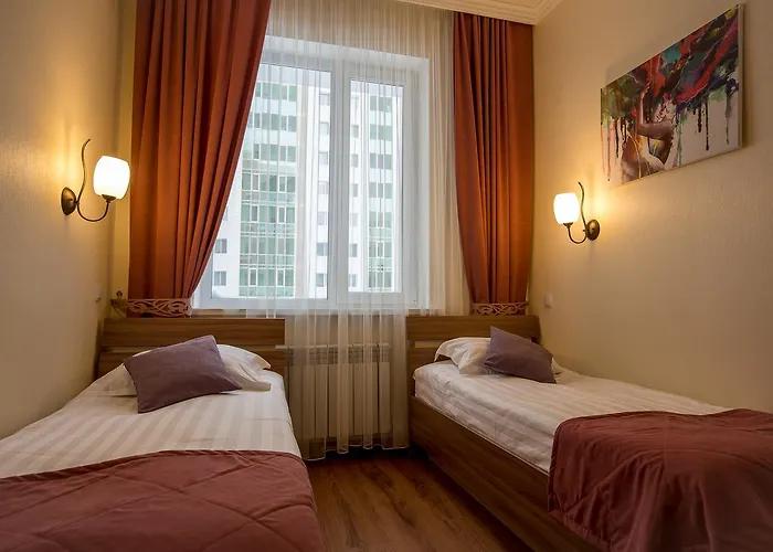 Maxx Inn