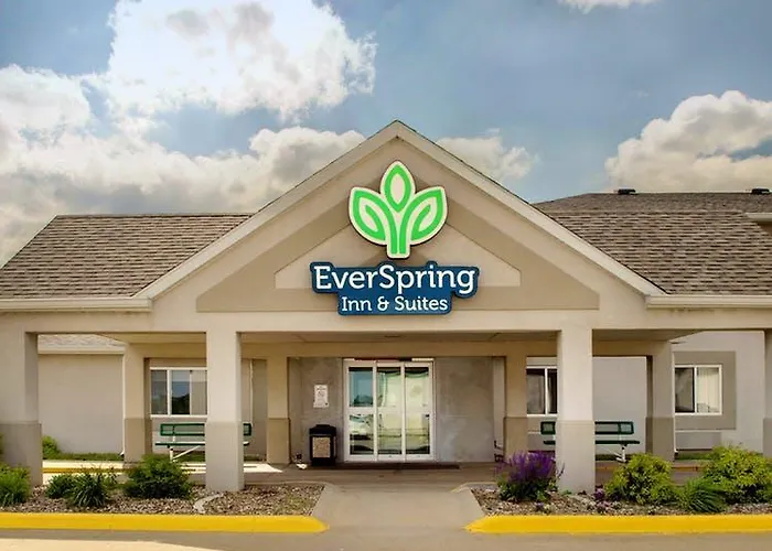 Everspring Inn & Suites