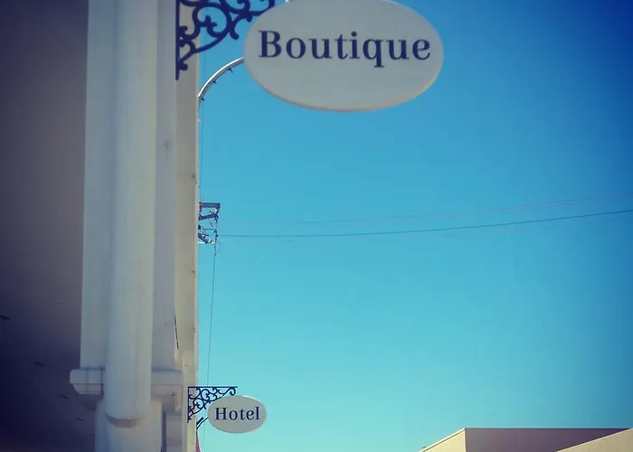 The Kingsman boutique Hotel