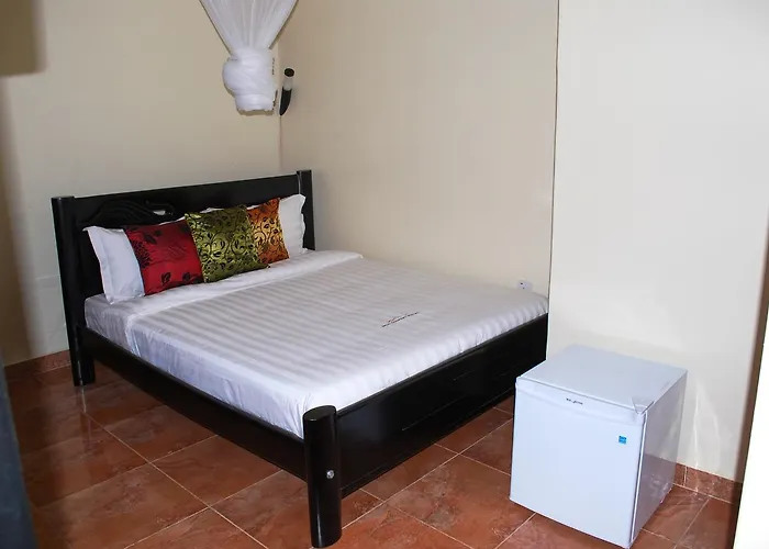 Dich Comfort Hotel - Main Branch