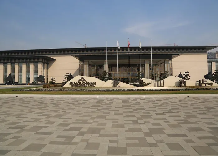 Huaguoshan Hotel