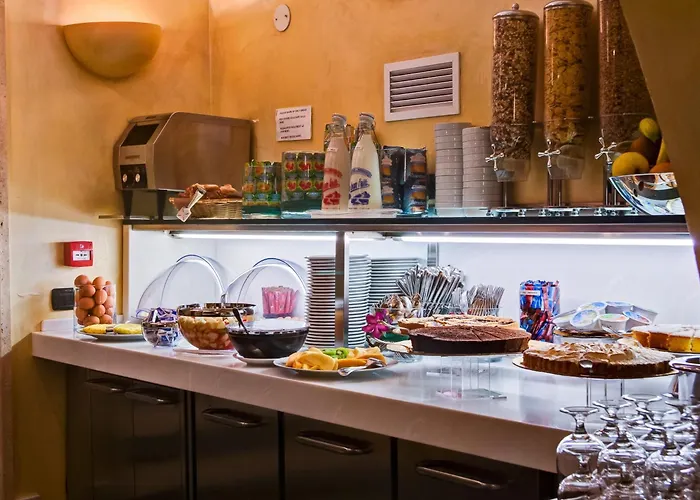 Crosti Hotel