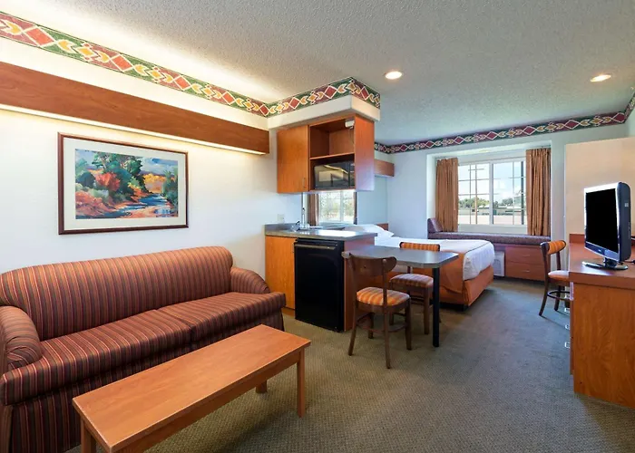 Microtel Inn&Suites Pueblo