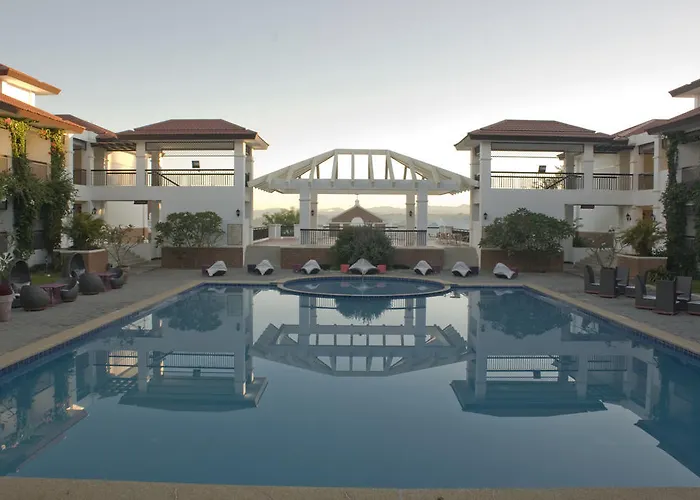 Ilocos Norte Hotel & Convention Center