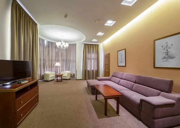 Alarus Luxe Hotel