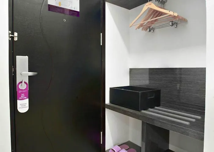Quest Hotel Balikpapan By Aston