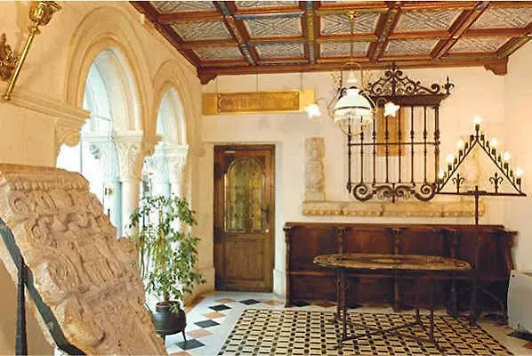 Hotel Julia