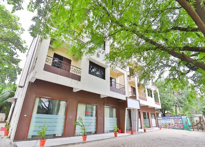 Hotel Ambica