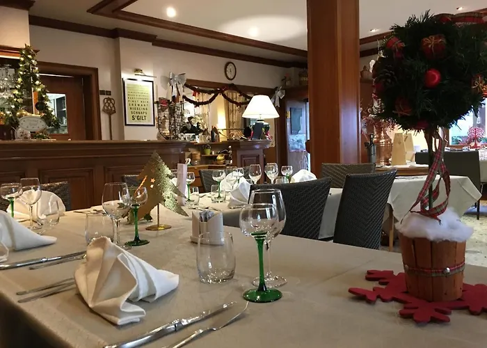 Hôtel-Restaurant A La Couronne