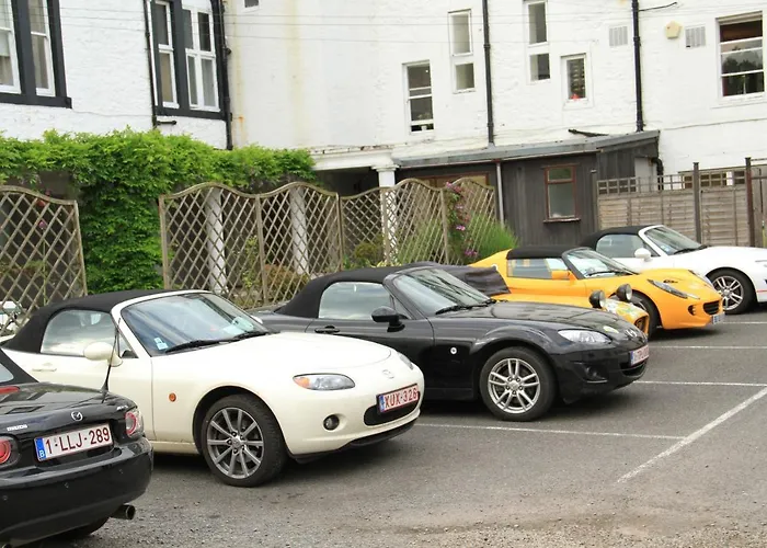 Annandale Arms Hotel