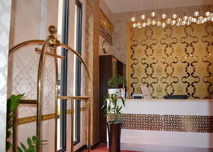 Hotel Crowner David