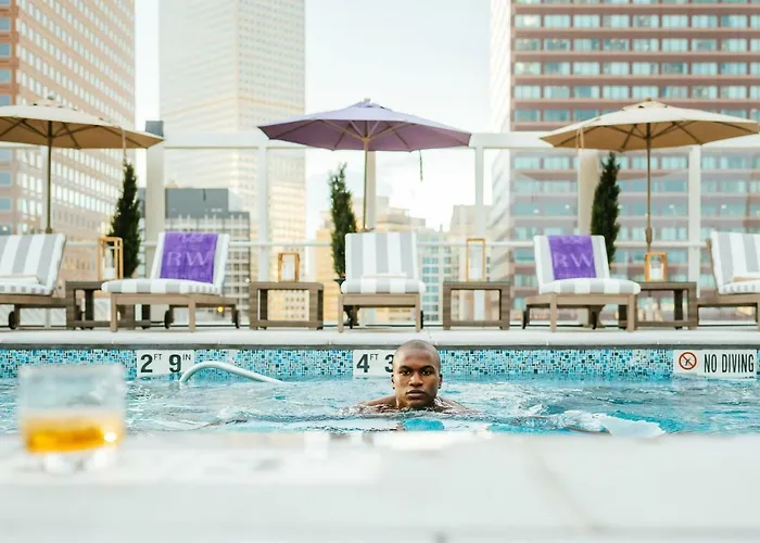 Denver Hotels With Pool