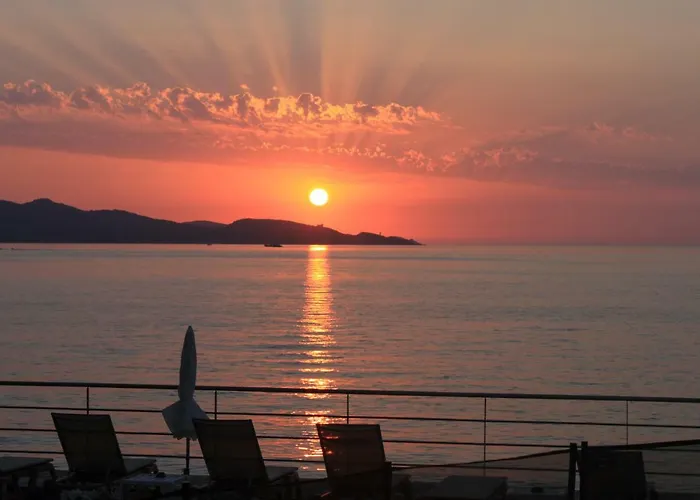 Hotel Tettola Saint-Florent 
