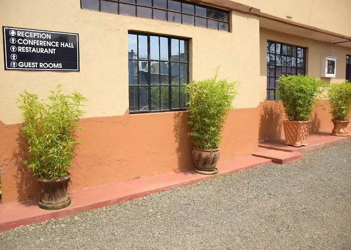Right Venue Hotel