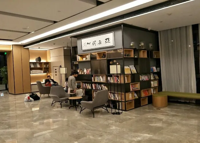 Atour Hotel