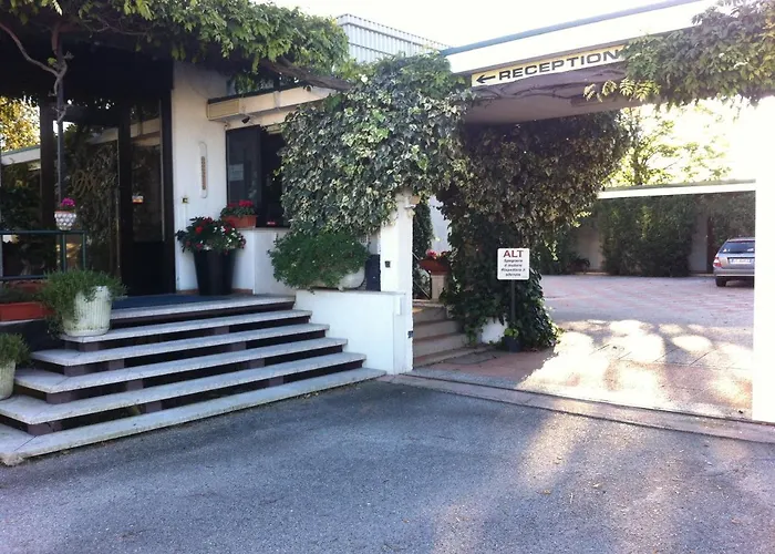 Hotel Moderno