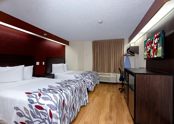 Chesapeake Inn And Suites Lexington Park Patuxent River Naval Air Station