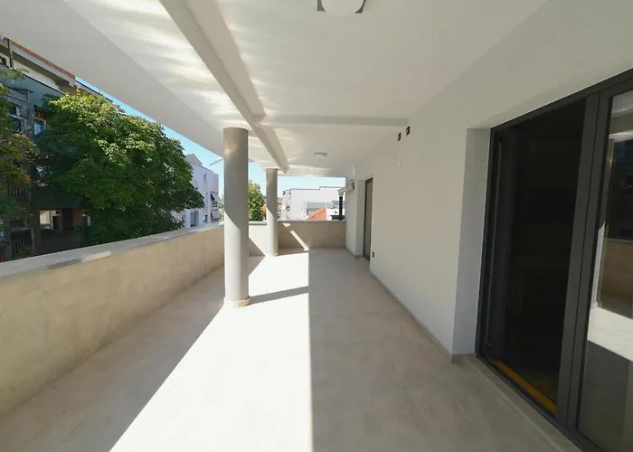 Vir Villa