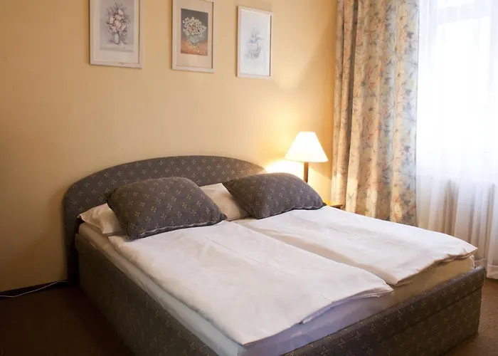 Ea Hotel Jasmin Prague