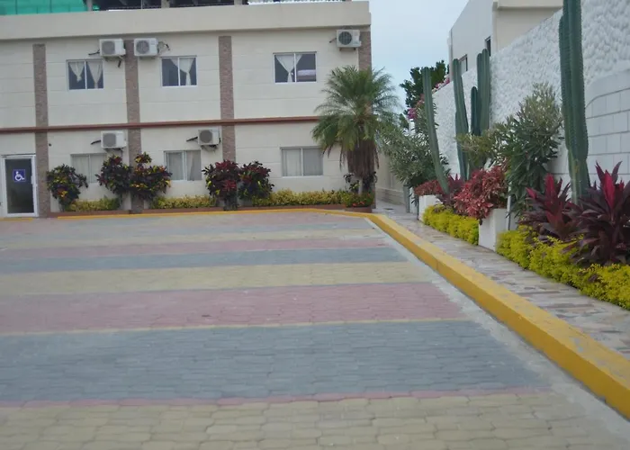 Hotel Paradise Beach