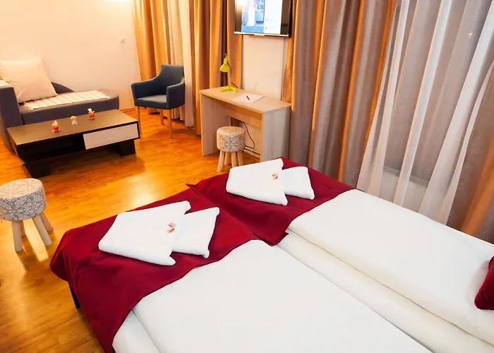 The Bulevard Hotel