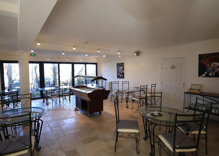 Hotel Ilargi