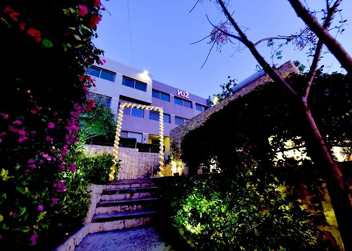 Vu'Z Hotel