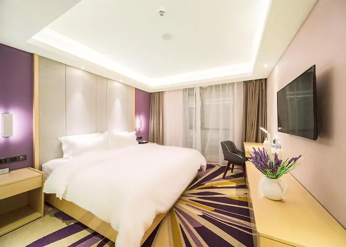 Lavande Hotel Qingzhen Vocational Education City Time Guizhou